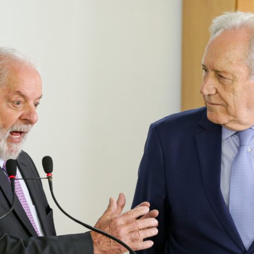 Lula reúne governadores para debater sobre a  polêmica PEC da Segurança Pública